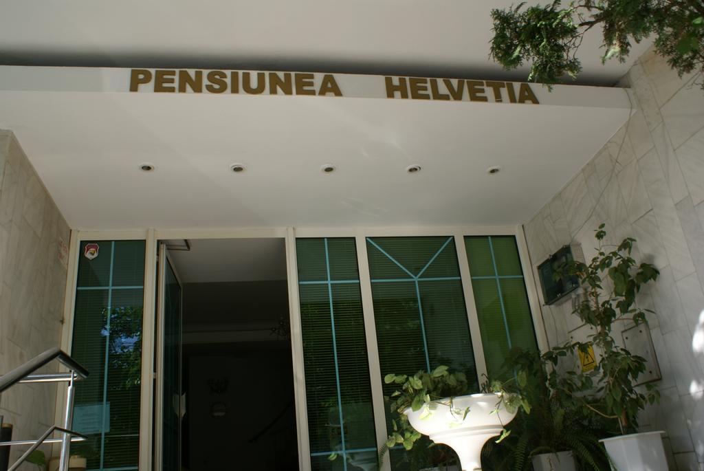 Pensiunea Helvetia Bucarest Esterno foto